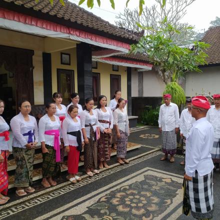 Kepala Desa Wanasari Pimpin Upacara Kemerdekaan HUT RI yang ke 78